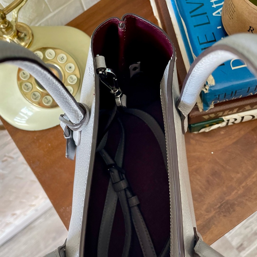 Kate Spade Grey Textured Leather Top Handle Crossbody Bag Purse - Picture 11 of 14